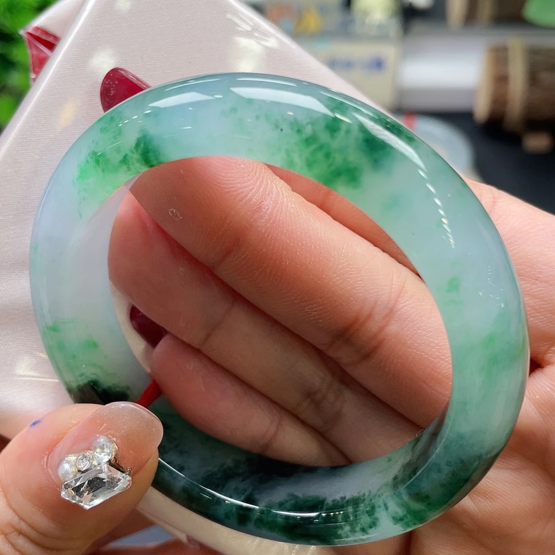 未镶嵌手镯翡翠30号冰绿55圈贵气