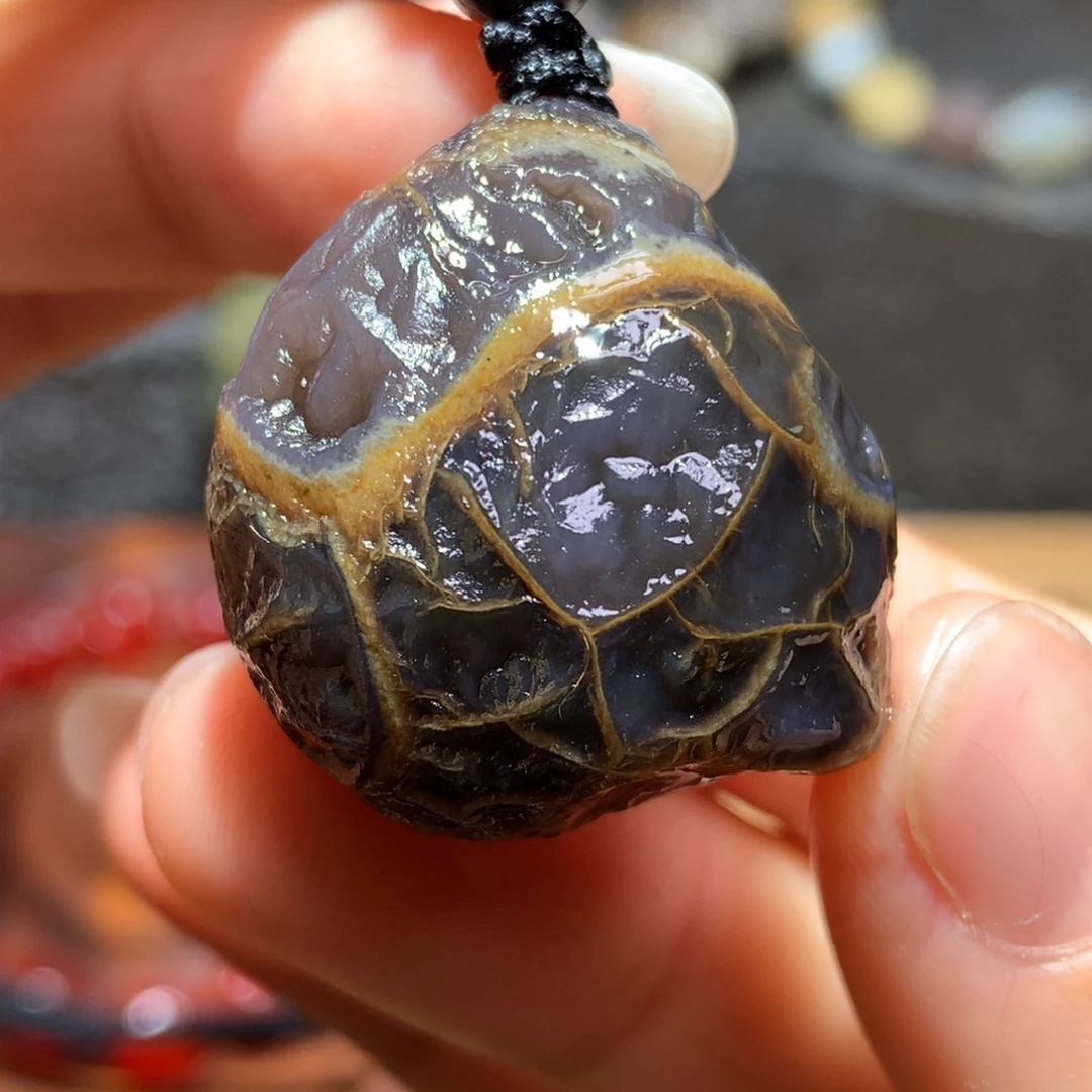 未镶嵌玛瑙/玉髓珠宝半成品