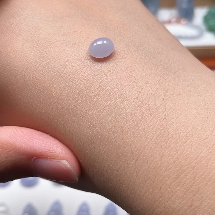 翡翠未镶嵌颈饰蛋面