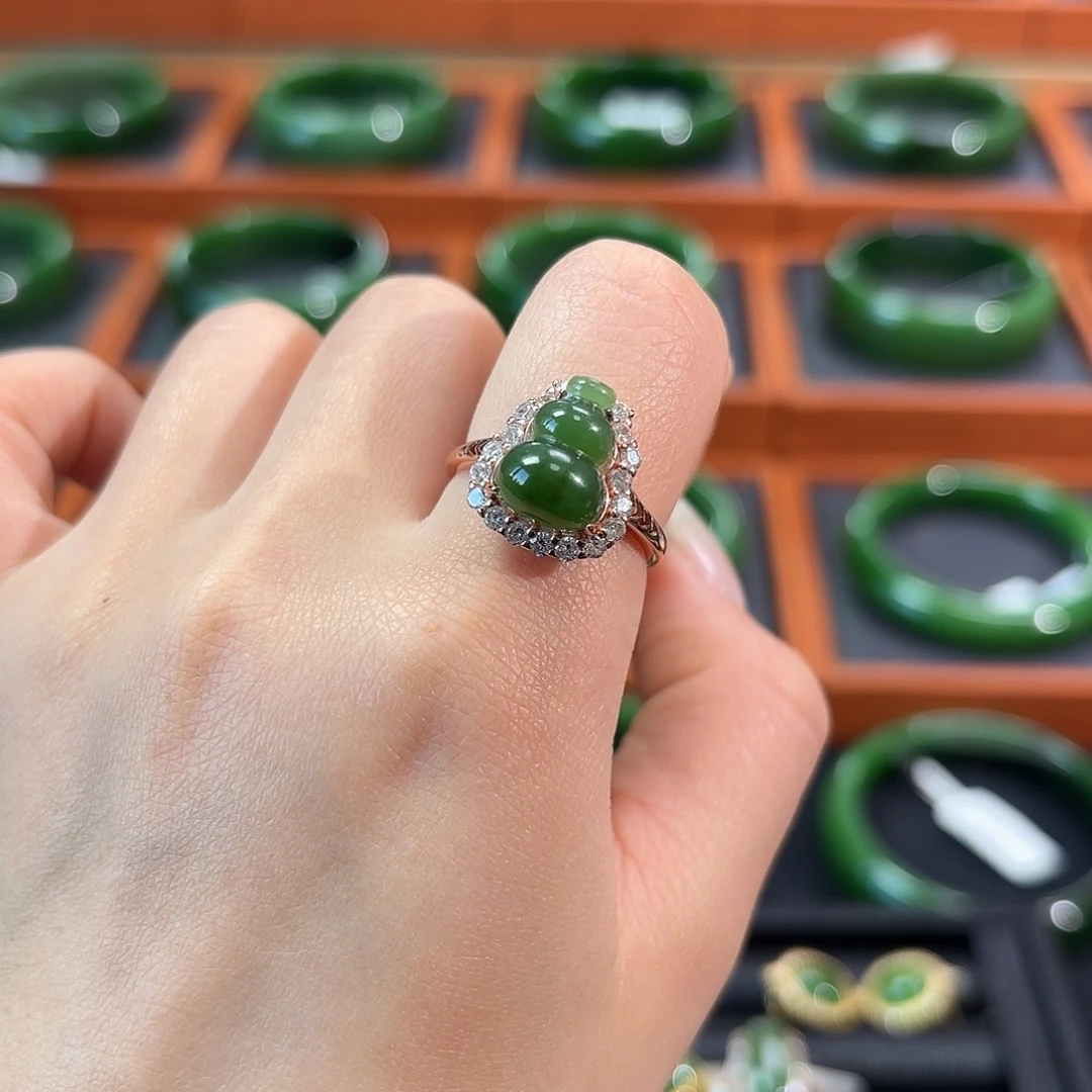 和田玉（碧玉）未镶嵌戒指