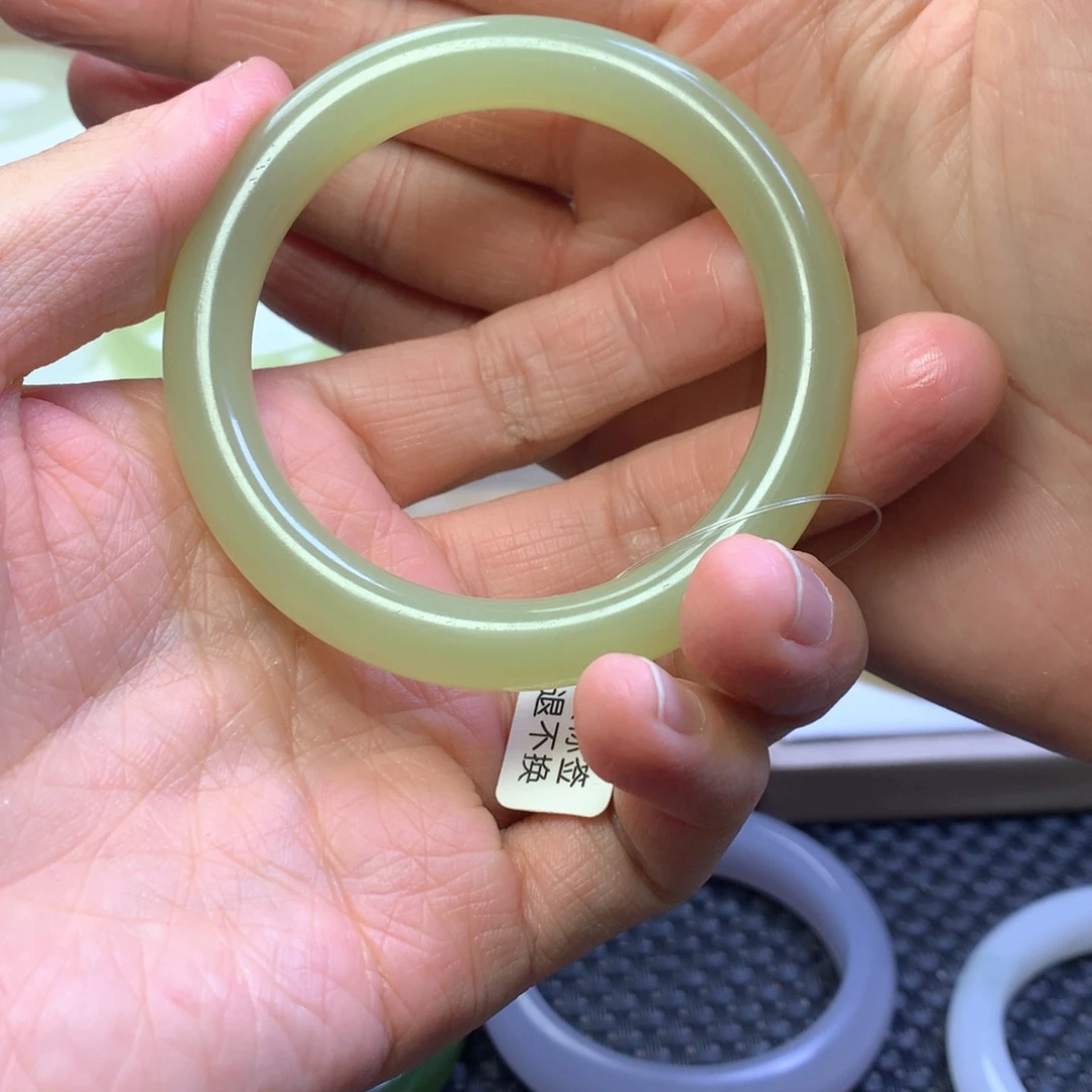 M***儿非金属奎儿小姐姐定向链接54➕圈口条宽10美人镯