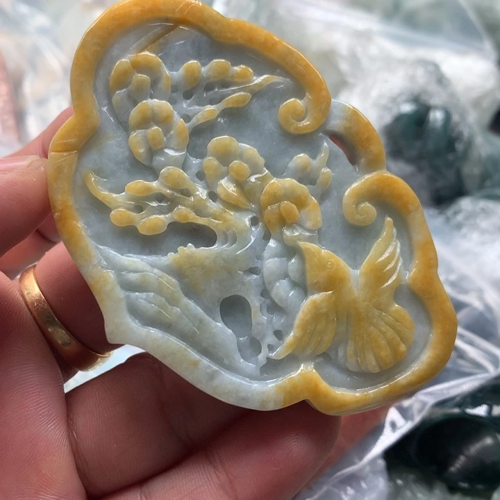 翡翠未镶嵌颈饰保真天然a货翡翠