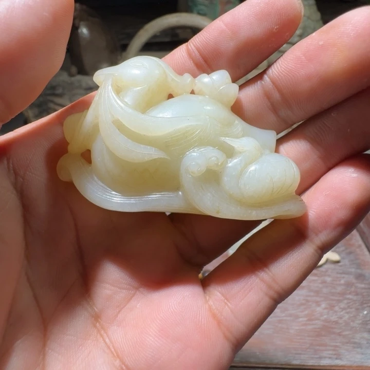 洗***心和田玉（糖玉）未镶嵌挂件