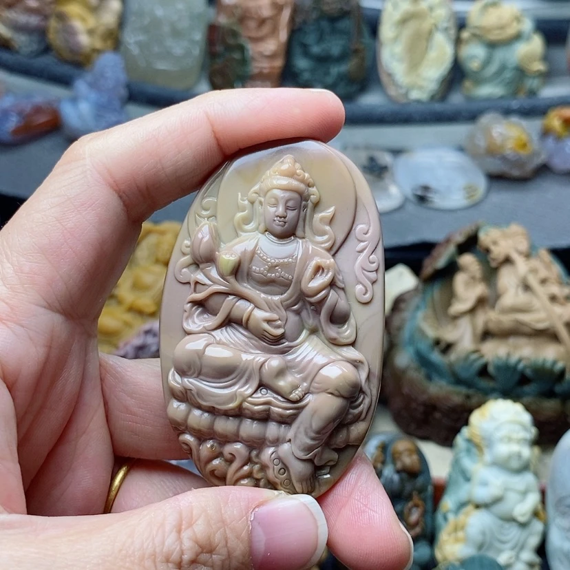 【闪购商品】定制石英质玉吊坠未镶嵌