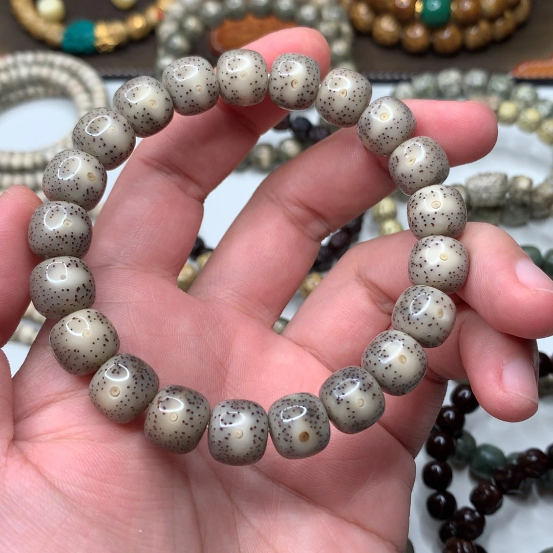 星月菩提手串灰糯