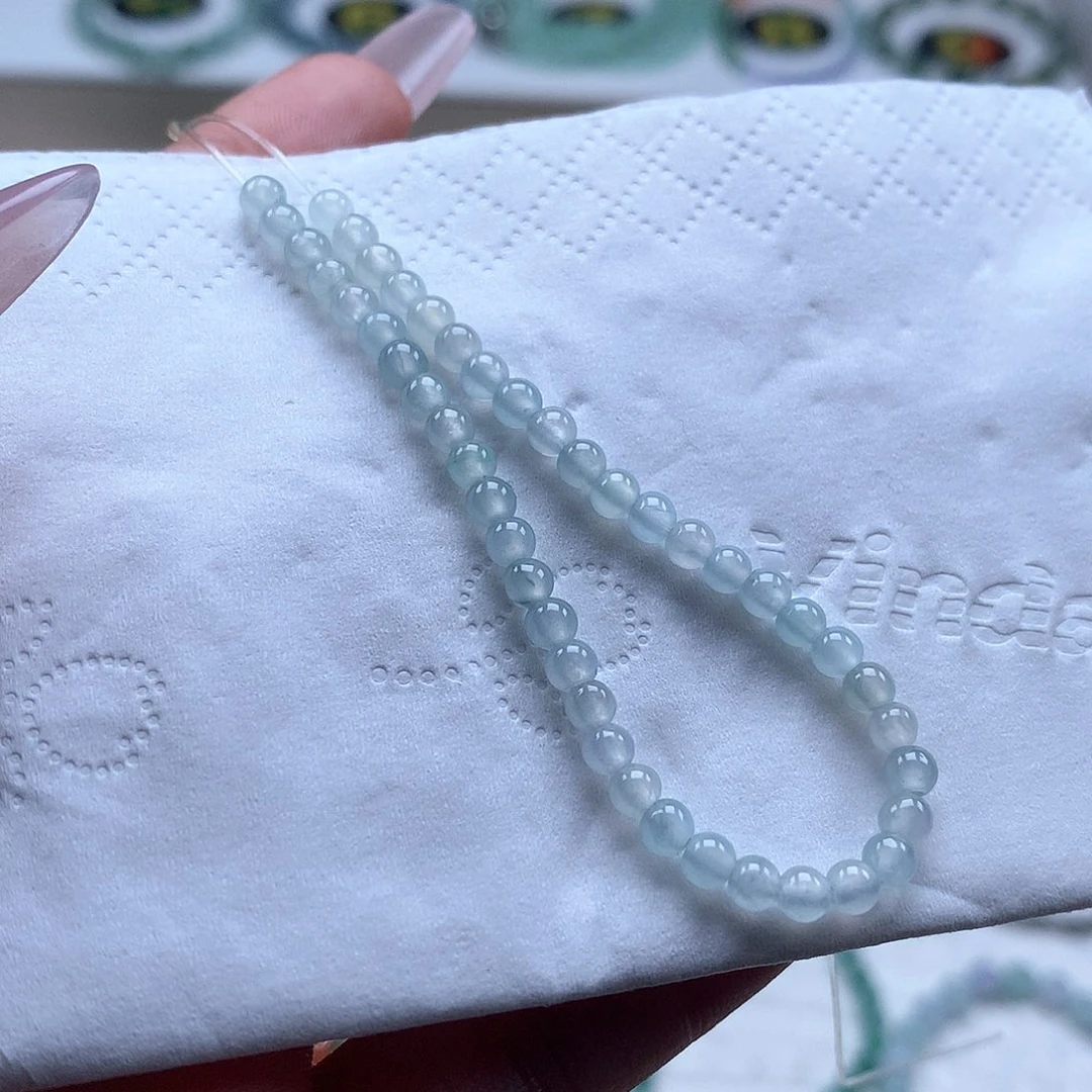 翡翠未镶嵌手串冰晴3.5