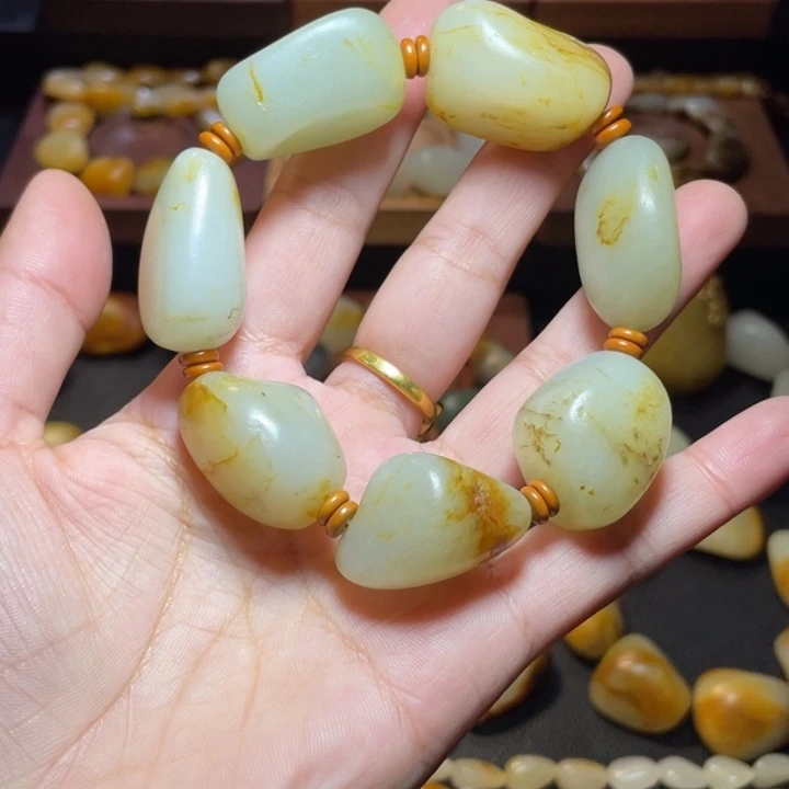 和田玉未镶嵌手链