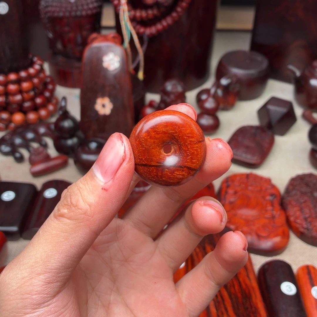 檀香紫檀（小叶紫檀）