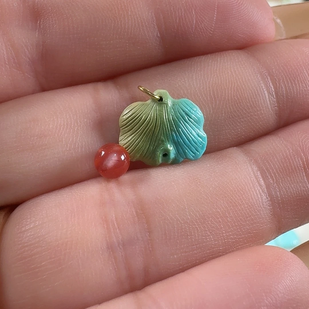 南红玛瑙未镶嵌颈饰