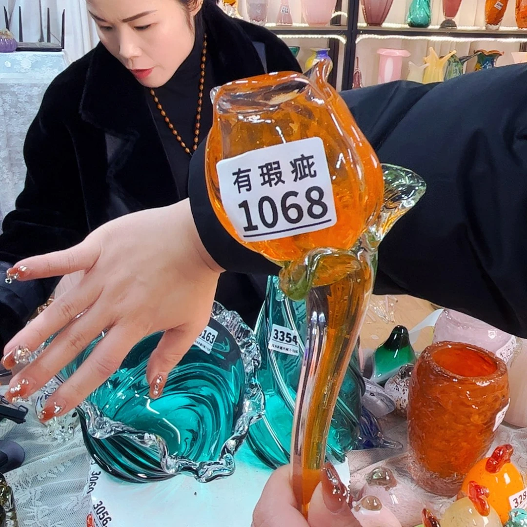 1068 家悦美居琉璃摆件瑕疵