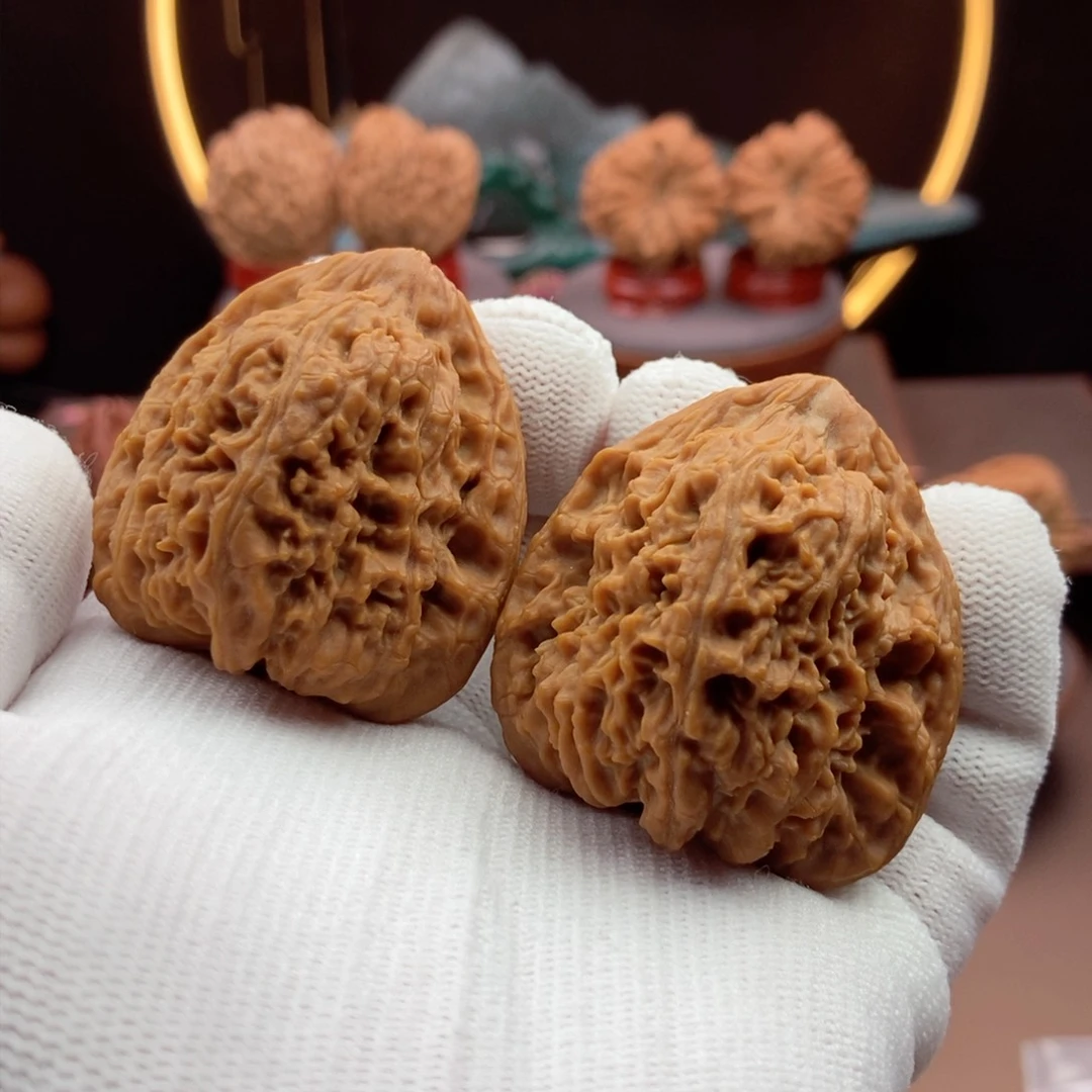 文玩核桃把件三角高炮39.40.5.42.5.44克