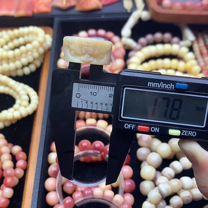 精工雕刻戒指11111