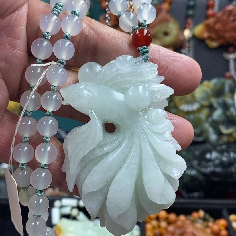 【闪购商品】蛇纹石玉未镶嵌吊坠