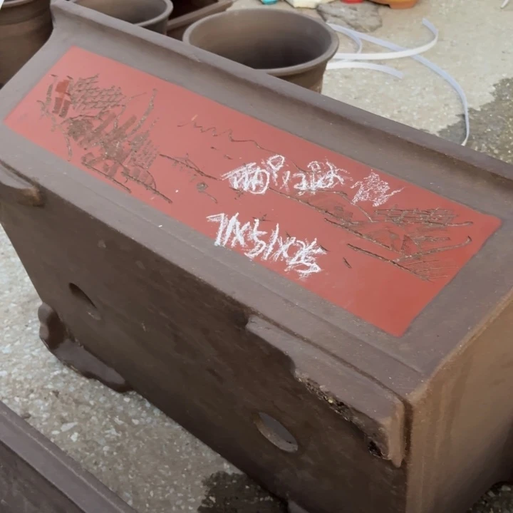 紫***_宜兴紫砂花盆，现货发