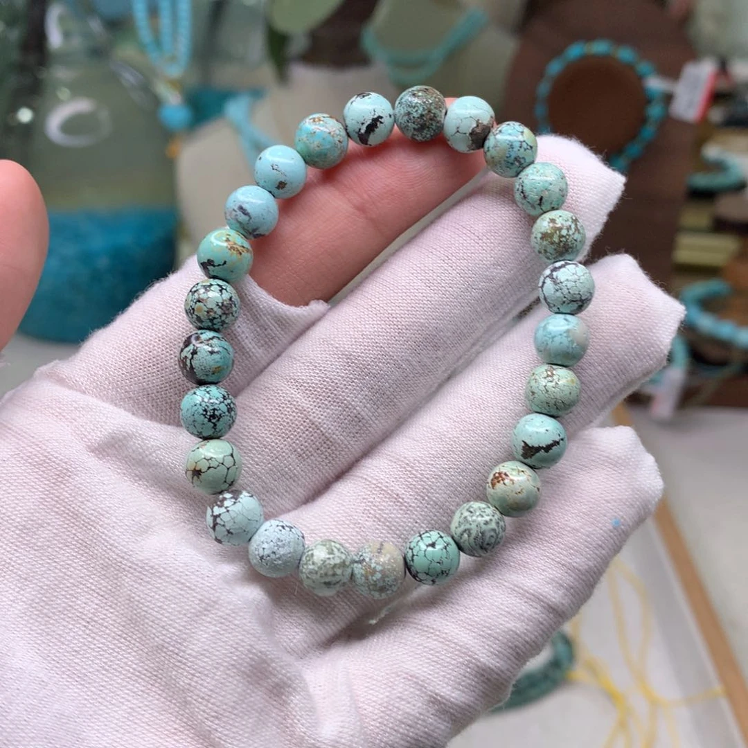 绿松石配饰未镶嵌