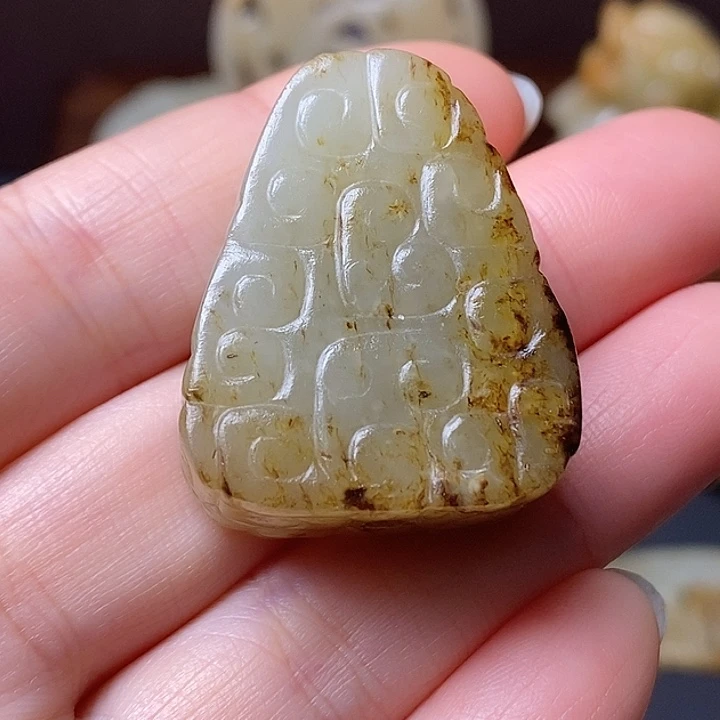 大***海和田玉（糖玉）未镶嵌挂件