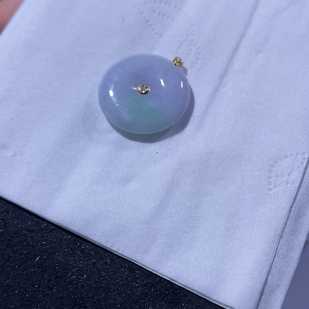 翡翠吊坠(不含链)18K金镶嵌