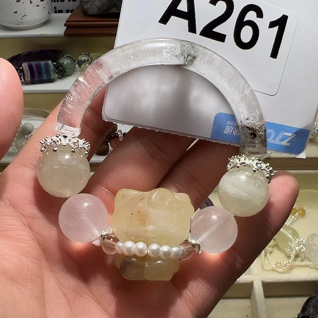 未镶嵌水晶手链水晶手链