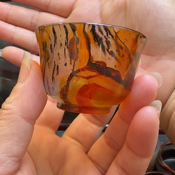 一***缘玛瑙/玉髓未镶嵌茶杯