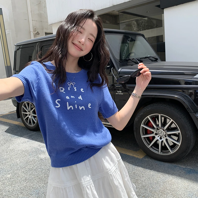 蓝色字母印花正肩圆领短袖T恤女2025夏新款小香风薄款别致针织衫