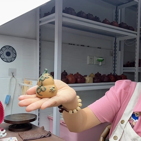 段泥茶案喷水茶宠