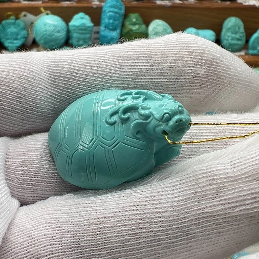 绿松石配饰未镶嵌