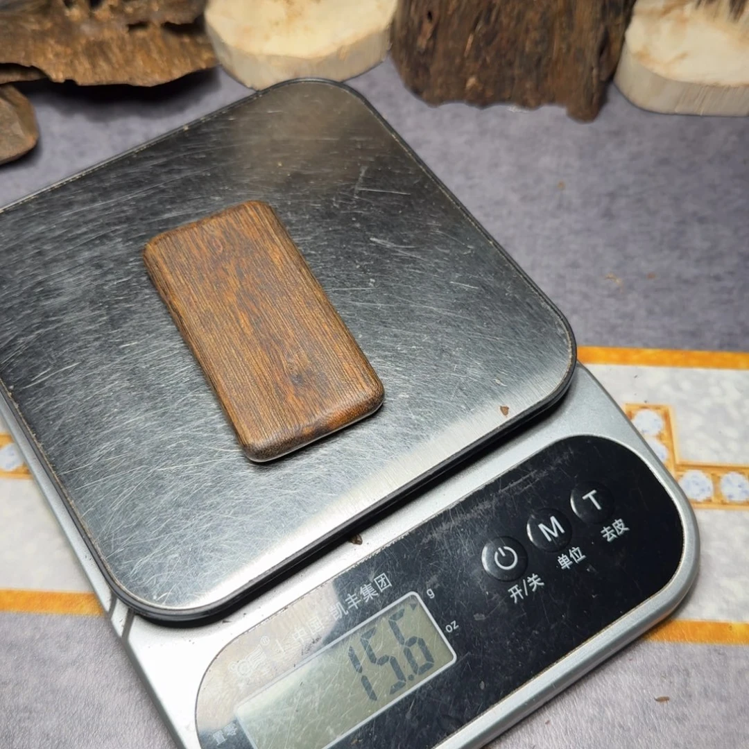 .***勤木白棋素牌原材料15.6克