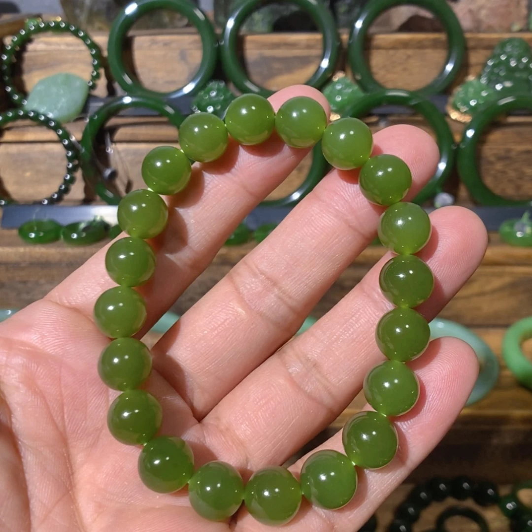 【闪购商品】吊坠(不含链)未镶嵌和田玉俄料阳绿手串 10