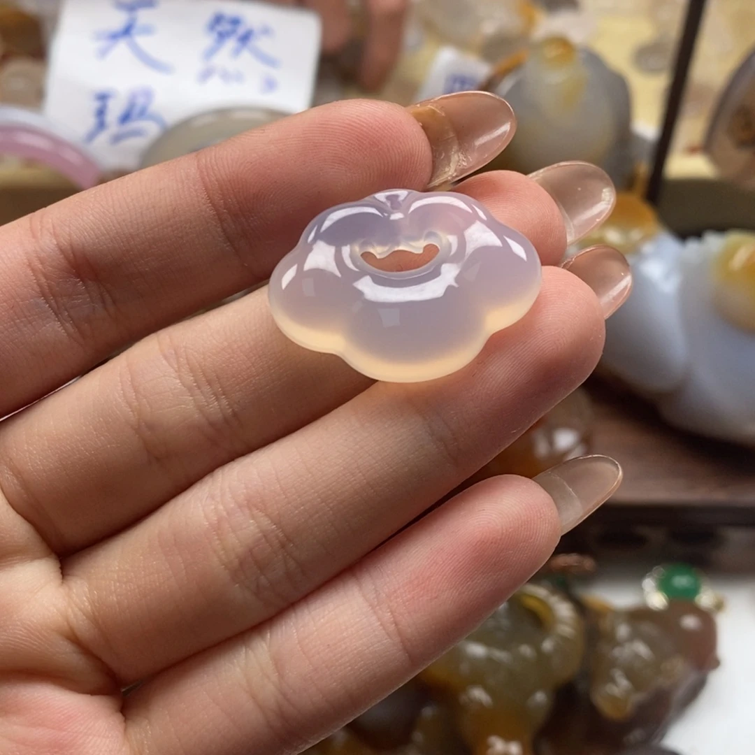 玛瑙/玉髓未镶嵌颈饰