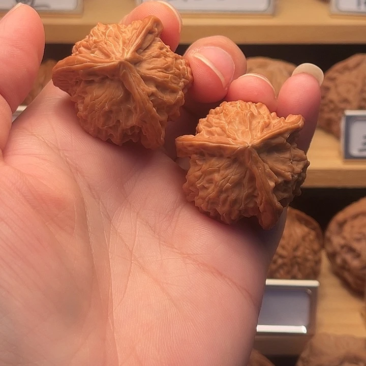 把件文玩核桃36三棱