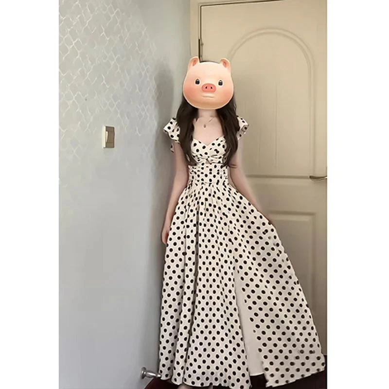 法式波点设计感时尚气质茶歇裙2025年早春温柔风超好看独特连衣裙