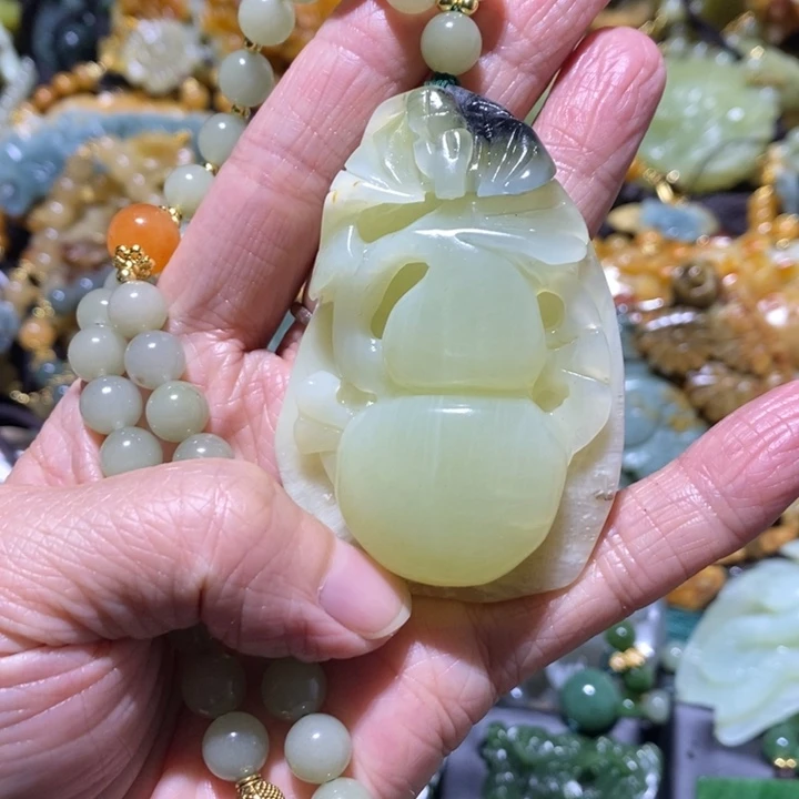 岫玉岫玉吊坠未镶嵌