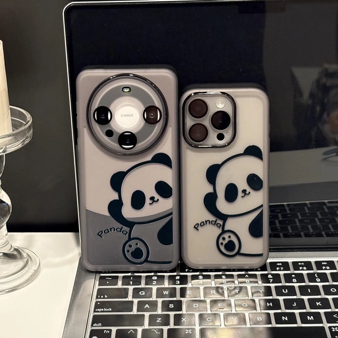 可爱线条熊猫适用苹果17/16/16/15/14/13/12/11promax手机防摔壳