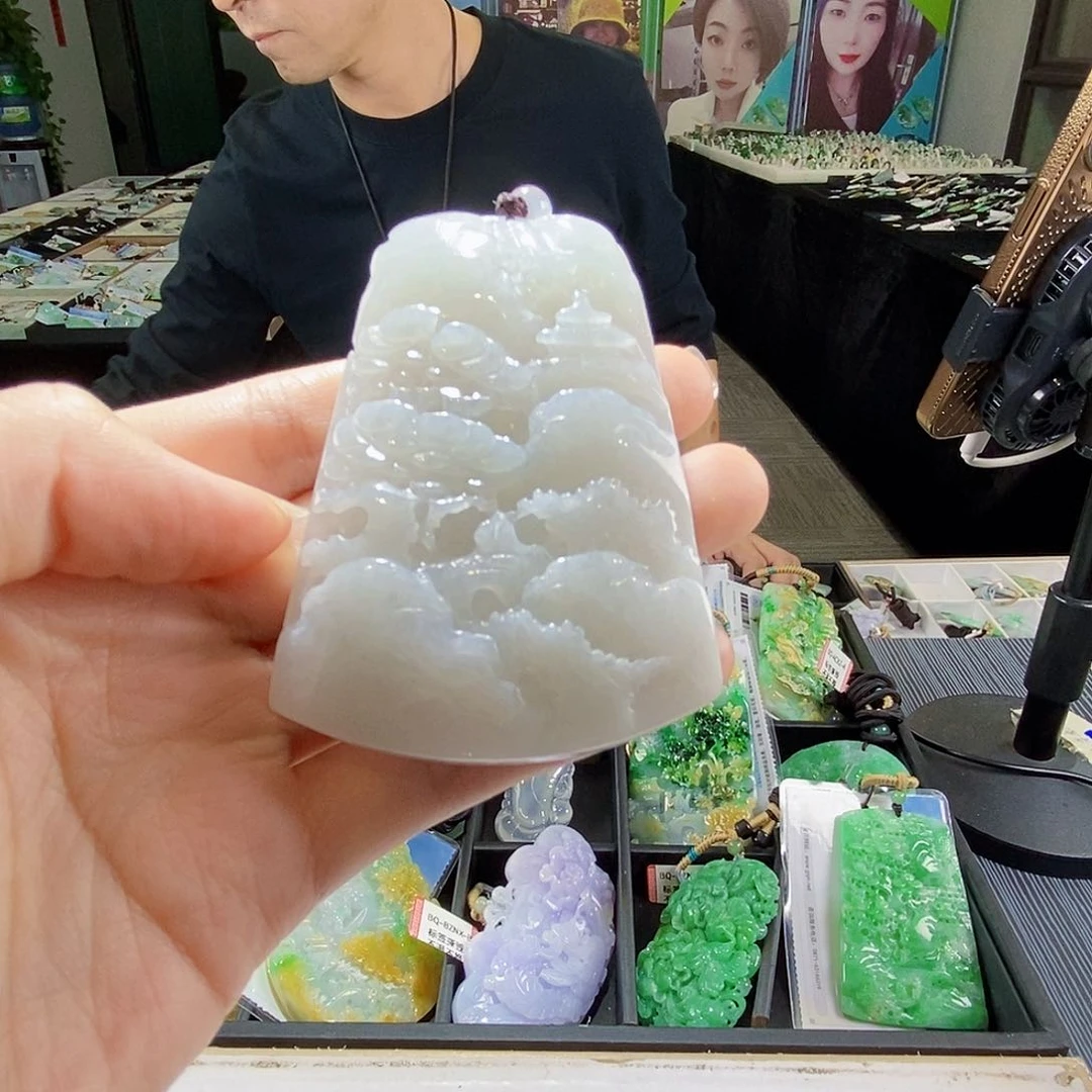 颈饰未镶嵌翡翠翡翠