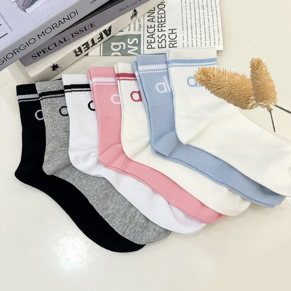 I【刻度KODU】AL-5377夏季百搭舒适透气网眼字母印花中筒短袜子