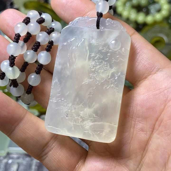 岫玉岫玉颈饰未镶嵌