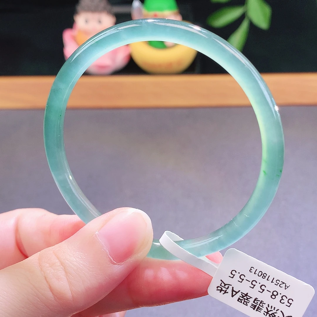 翡翠未镶嵌手镯天然翡翠