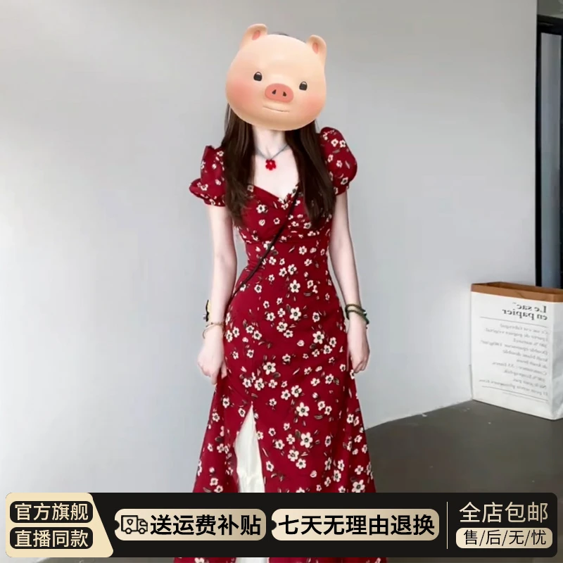 2025新款红色碎花连衣裙子女夏季法式气质巨好看冷艳绝美开叉长裙