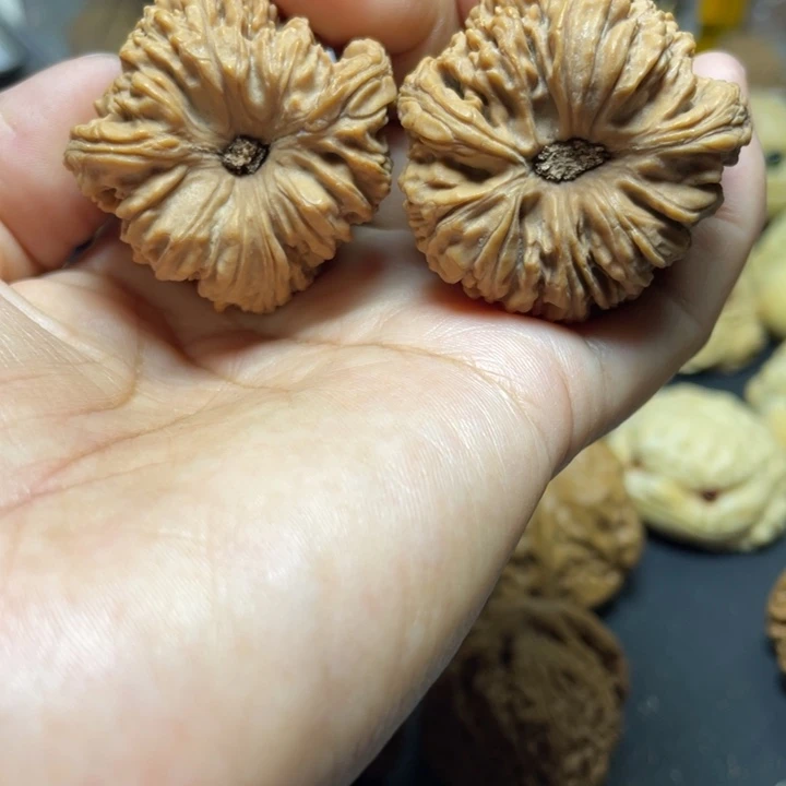 文玩核桃把件L*颐南疆
