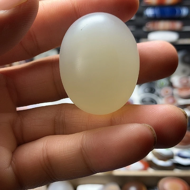 未镶嵌颈饰玛瑙/玉髓
