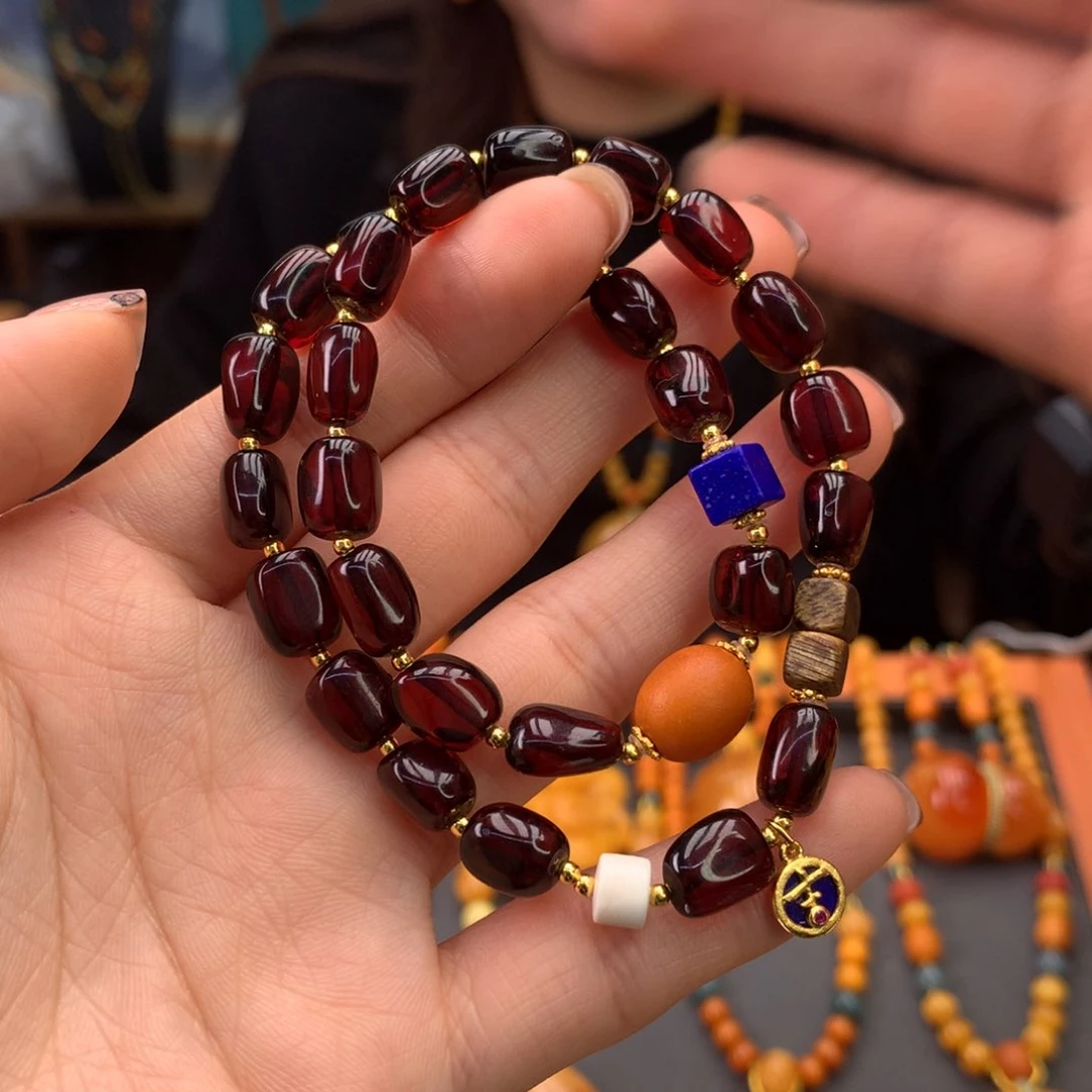 血珀手串未镶嵌多样性发