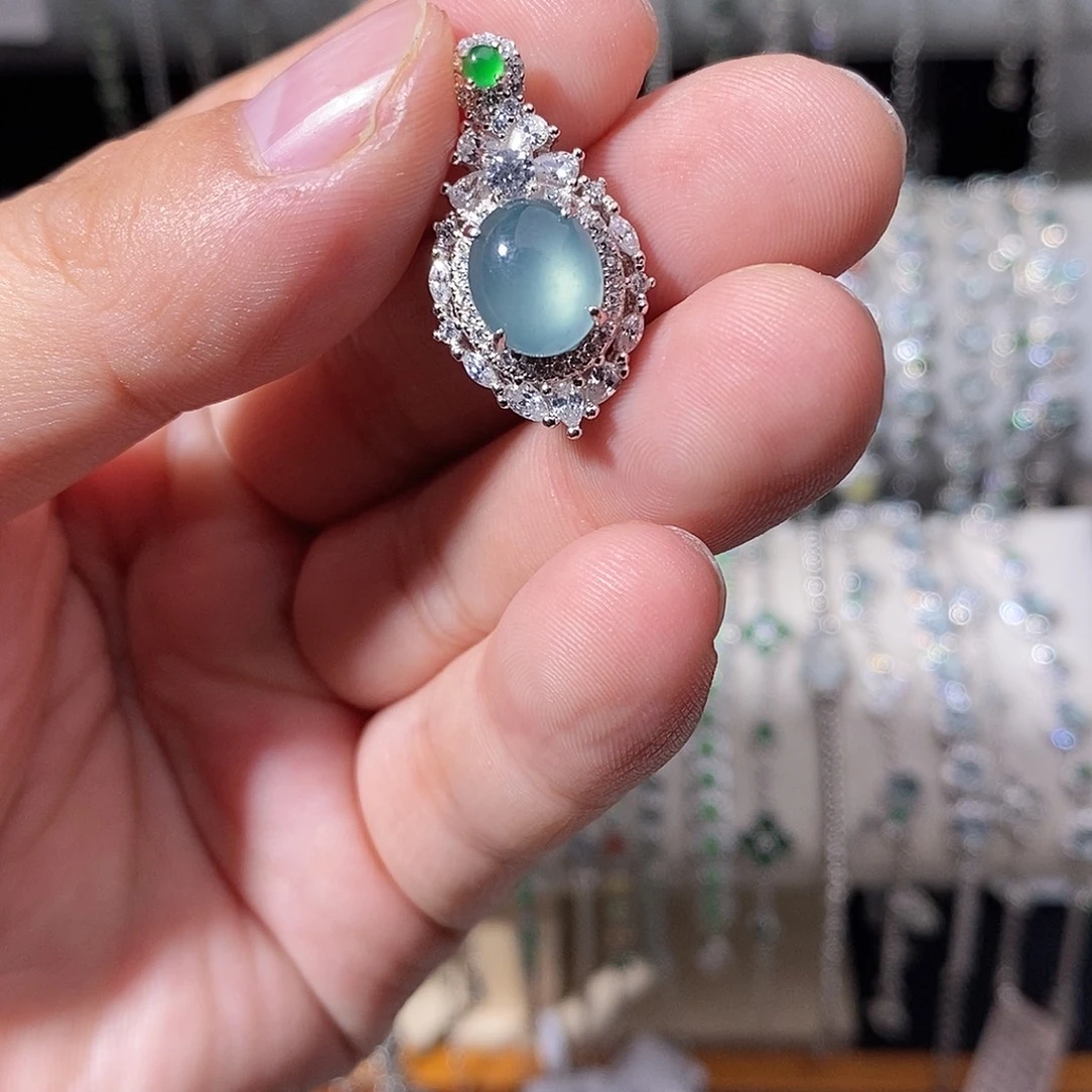 翡翠银S925镶嵌颈饰