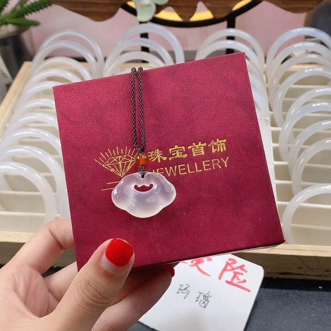 手镯玛瑙/玉髓未镶嵌