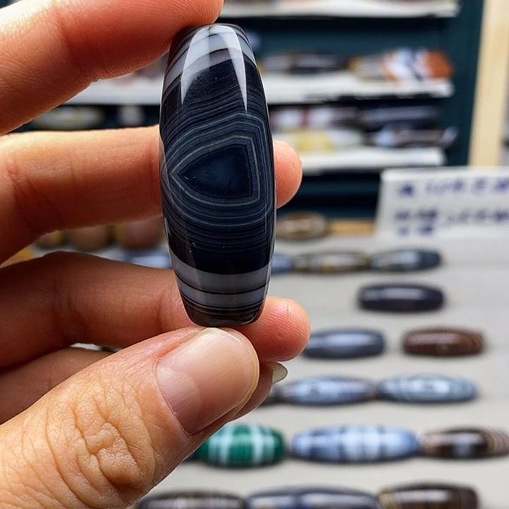 大***你玛瑙/玉髓未镶嵌颈饰