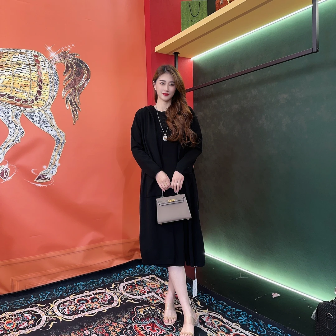 219多金大码气质减龄长款A字裙子秋冬季女装设计感连衣裙女