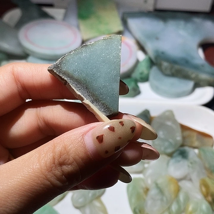 翡翠散珠天然翡翠