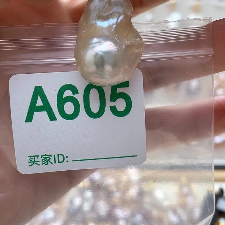 天然珍珠。  漏 漏 漏淡水珍珠未镶嵌