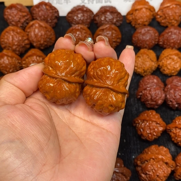 吊坠桃核好*疙瘩包一个9LXP#00#