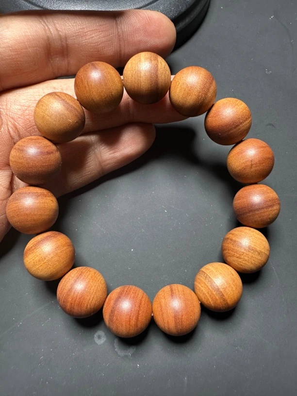 迈索尔老山檀香1.5×15颗红接黑肉横纹沉水