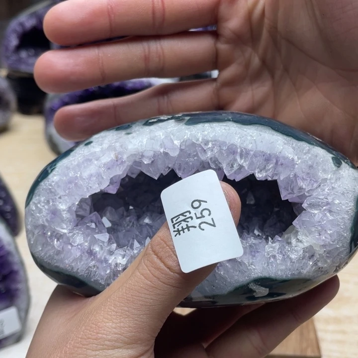 未镶嵌大型摆件（非配饰）水晶